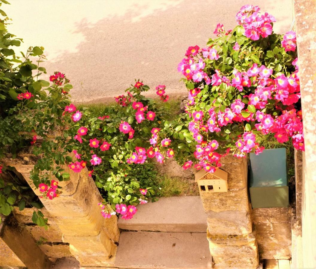 La Maison De... Espiet Bagian luar foto